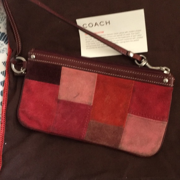 Authentic Coach suede wristlet - Picture 1 of 6
